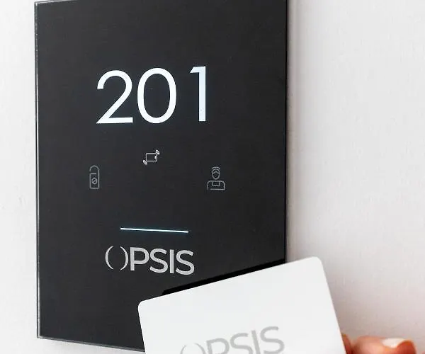 Opsis 4*